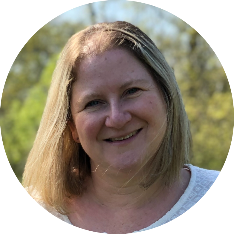 Marianne	Freeman